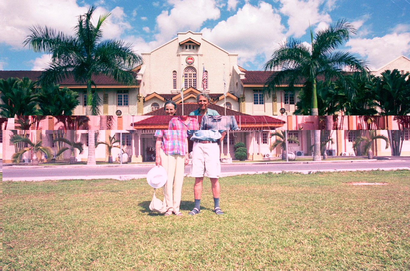 19 3 2002 LAWATAN ANAK BEKAS PENGETUA SITC